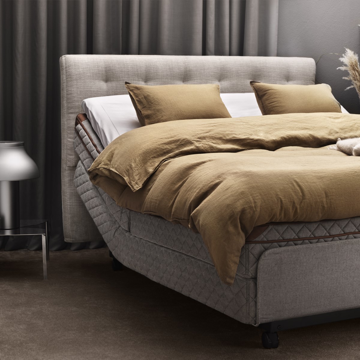 The DUX Dynamic - World's most luxurious adjustable bed